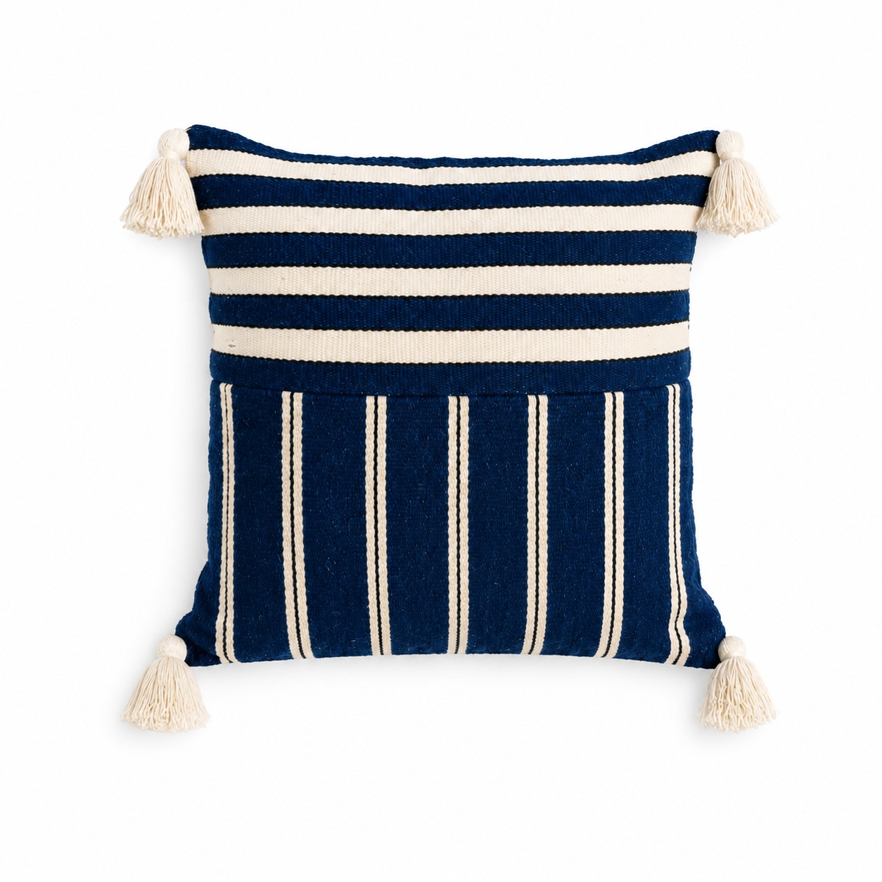 Coussin Tissé Atlas Bleu en Laine avec Pompons